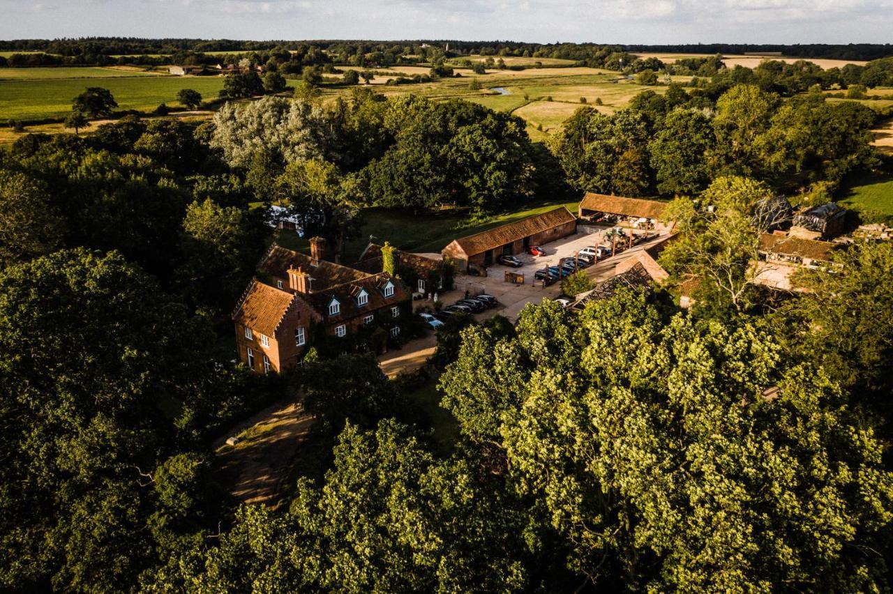 Carrick'S At Castle Farm Hotel Swanton Morley Exterior foto