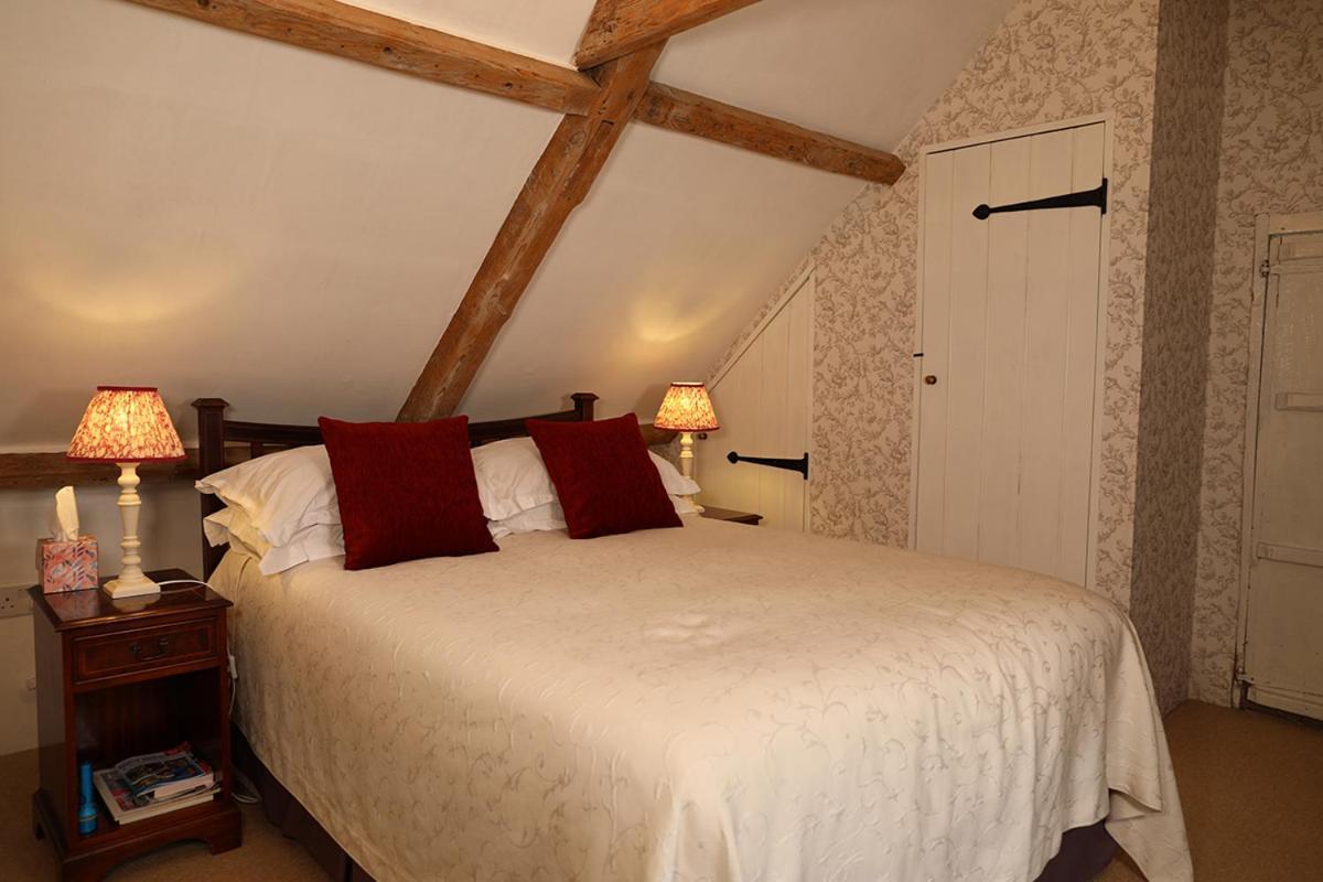 Carrick'S At Castle Farm Hotel Swanton Morley Exterior foto